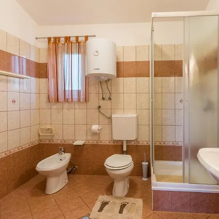 Paleras * Ližnjan